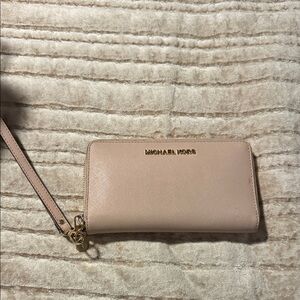 Michael Kors Blush Wristlet Clutch wallet